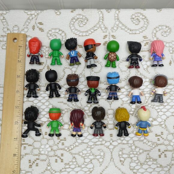 Large Lot of 20 YouTuber Inspired Collectible Mini Figures Mystery Box Toy Set - Picture 9 of 9